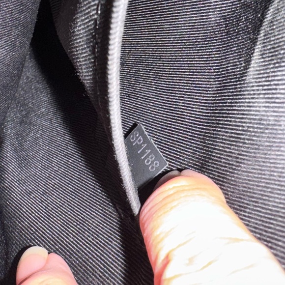 Louis Vuitton Black Monogram Messenger Bag - Picture 8 of 11